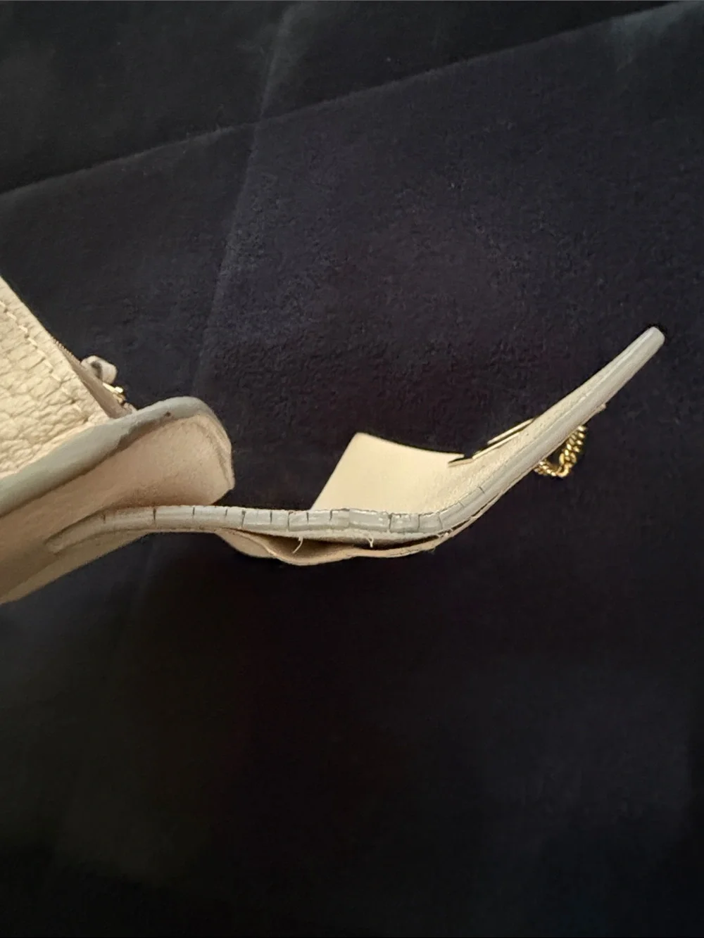 Chloe Cream Leather Chain-Accent wallet